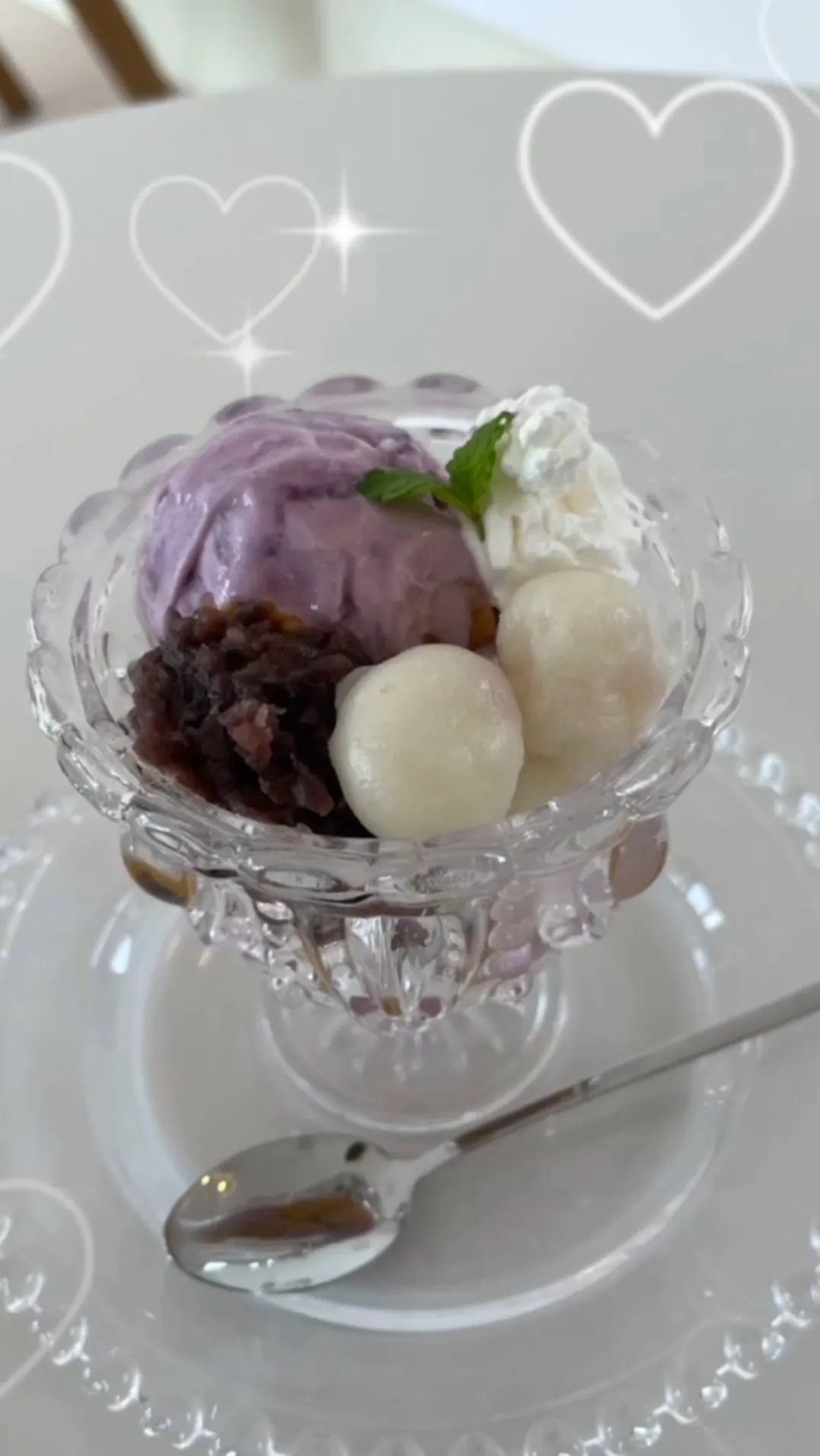 今日は新作スイーツ作っていくー！