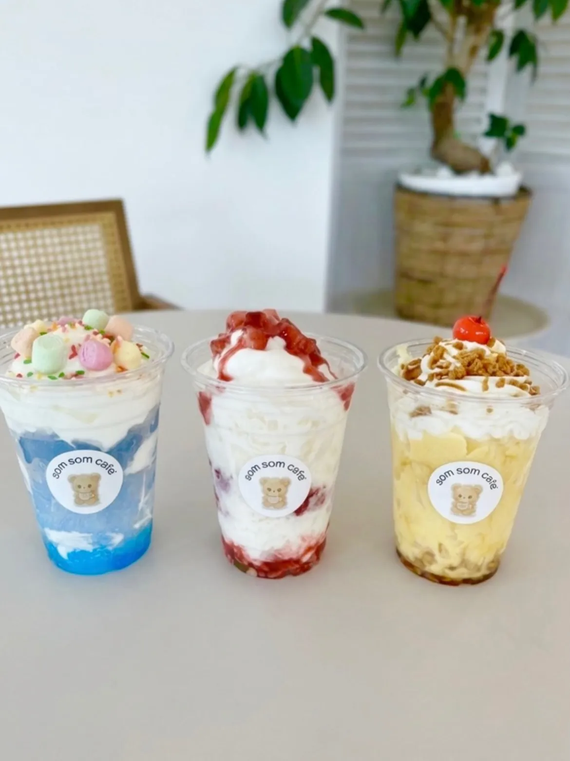 ふわふわカップかき氷🍧